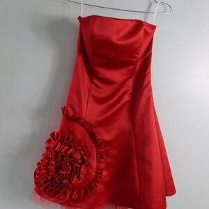 Vintage Gunne Sax Red strapless dress with ruffle detail
